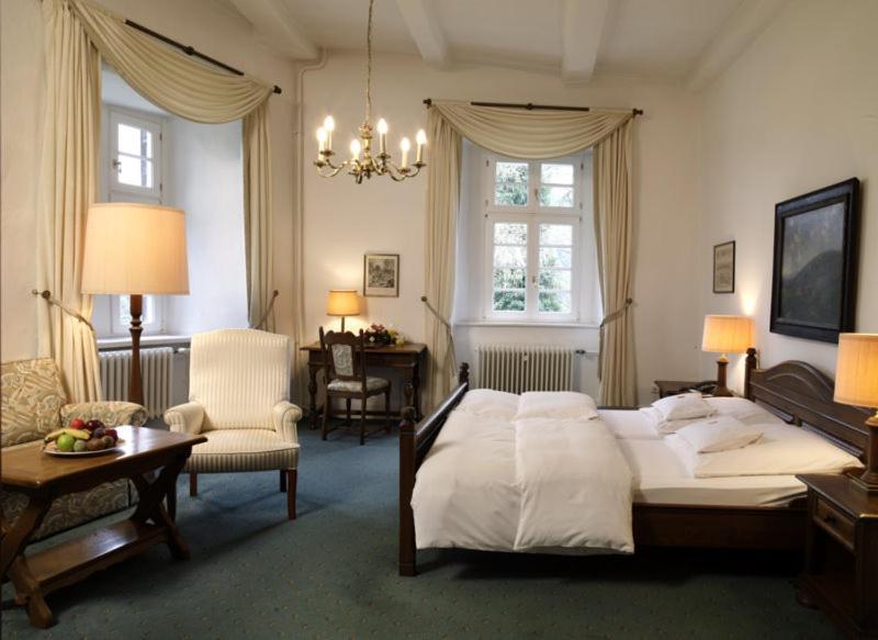 Hotel Und Restaurant Burg Schnellenberg Attendorn Luaran gambar