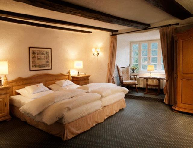Hotel Und Restaurant Burg Schnellenberg Attendorn Luaran gambar