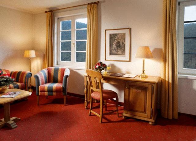 Hotel Und Restaurant Burg Schnellenberg Attendorn Luaran gambar