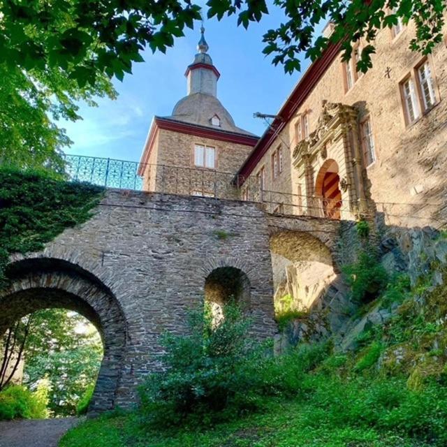 Hotel Und Restaurant Burg Schnellenberg Attendorn Luaran gambar