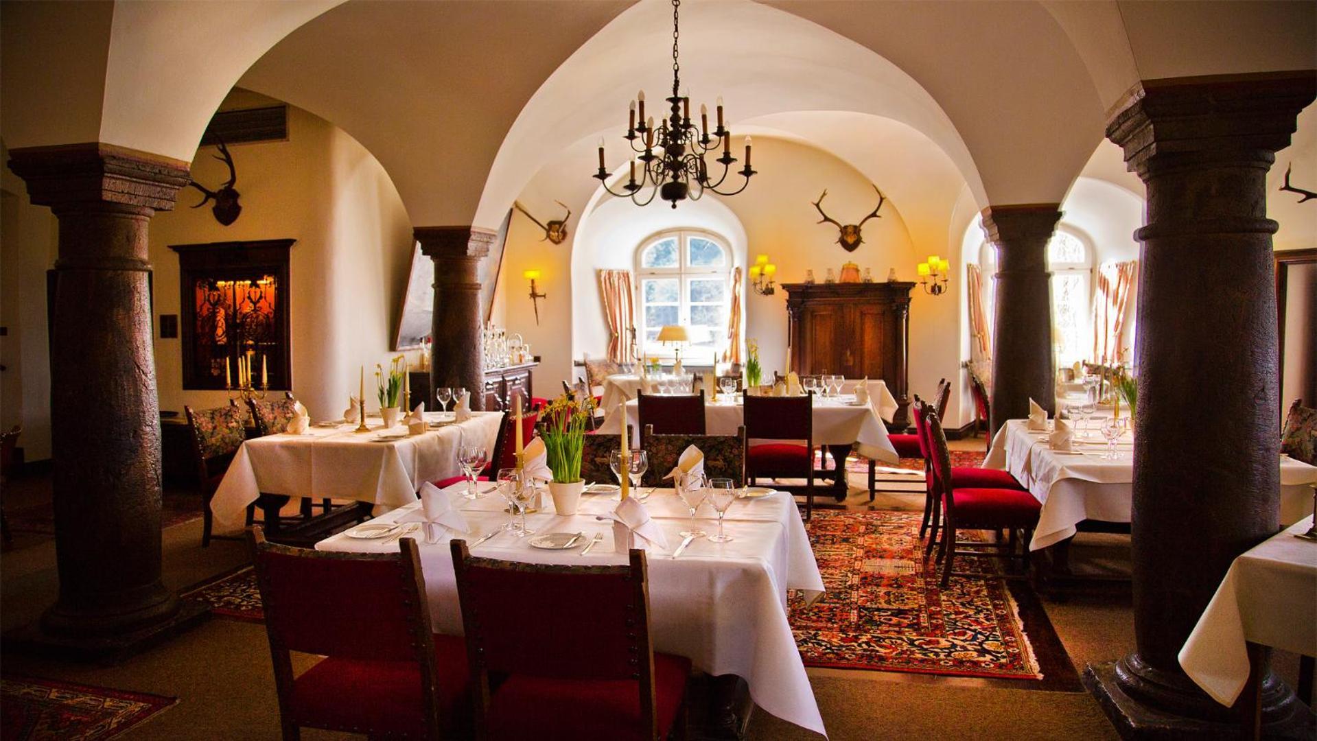 Hotel Und Restaurant Burg Schnellenberg Attendorn Luaran gambar