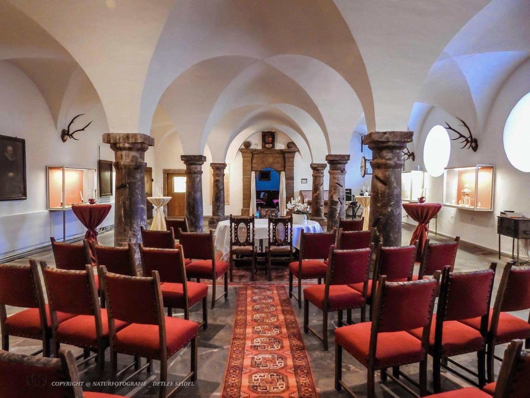 Hotel Und Restaurant Burg Schnellenberg Attendorn Luaran gambar
