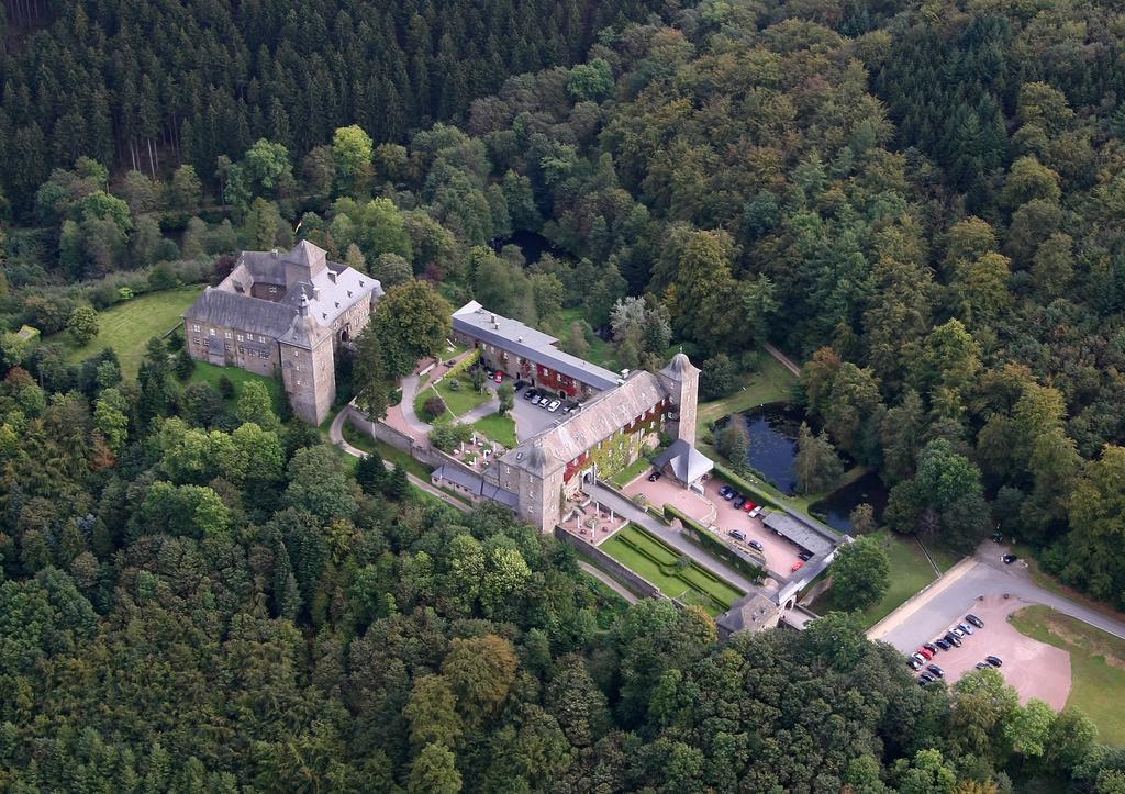 Hotel Und Restaurant Burg Schnellenberg Attendorn Luaran gambar